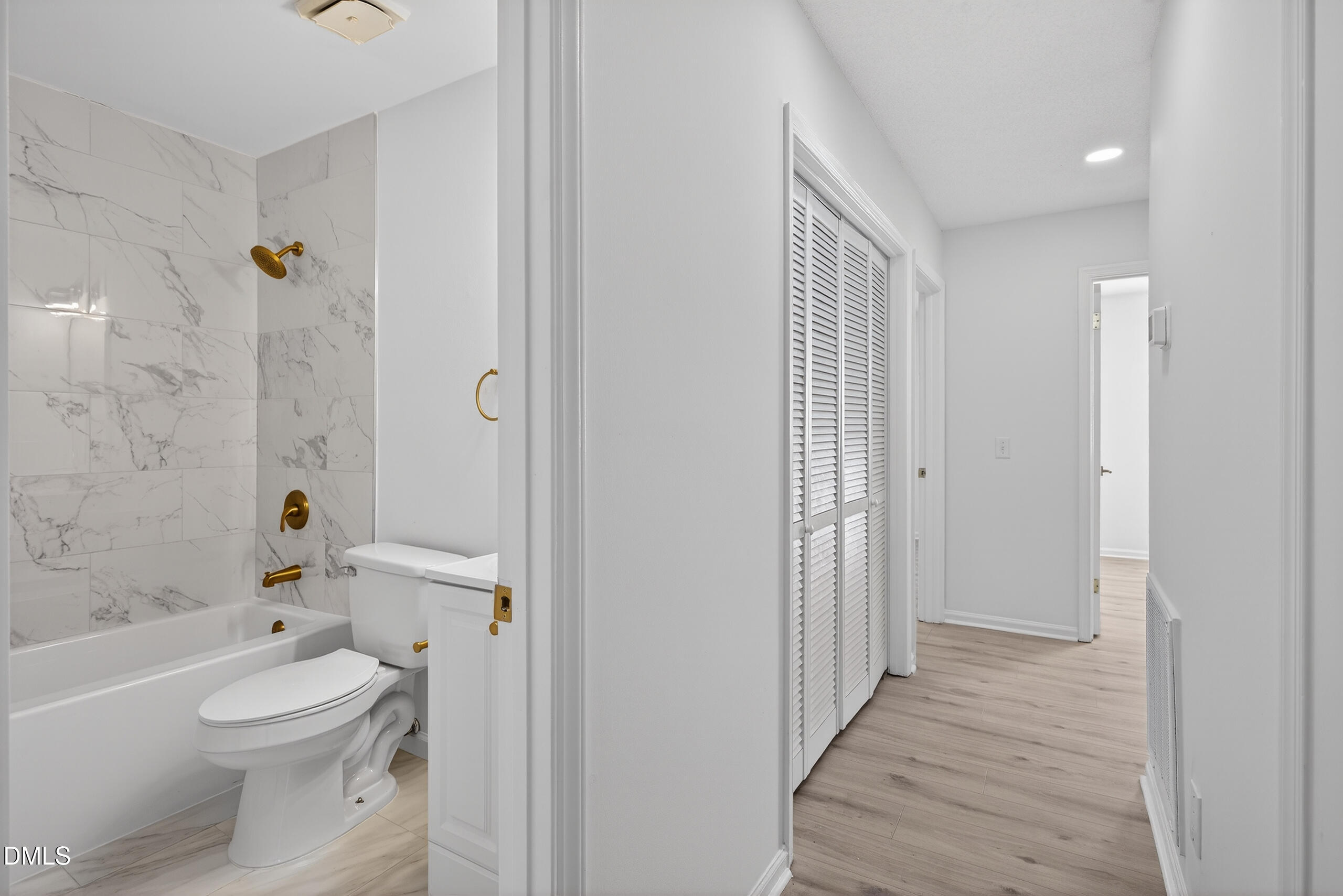 804 Plentywood Court Raleigh, NC 27615 - Photo 21 of 40 Scene-26