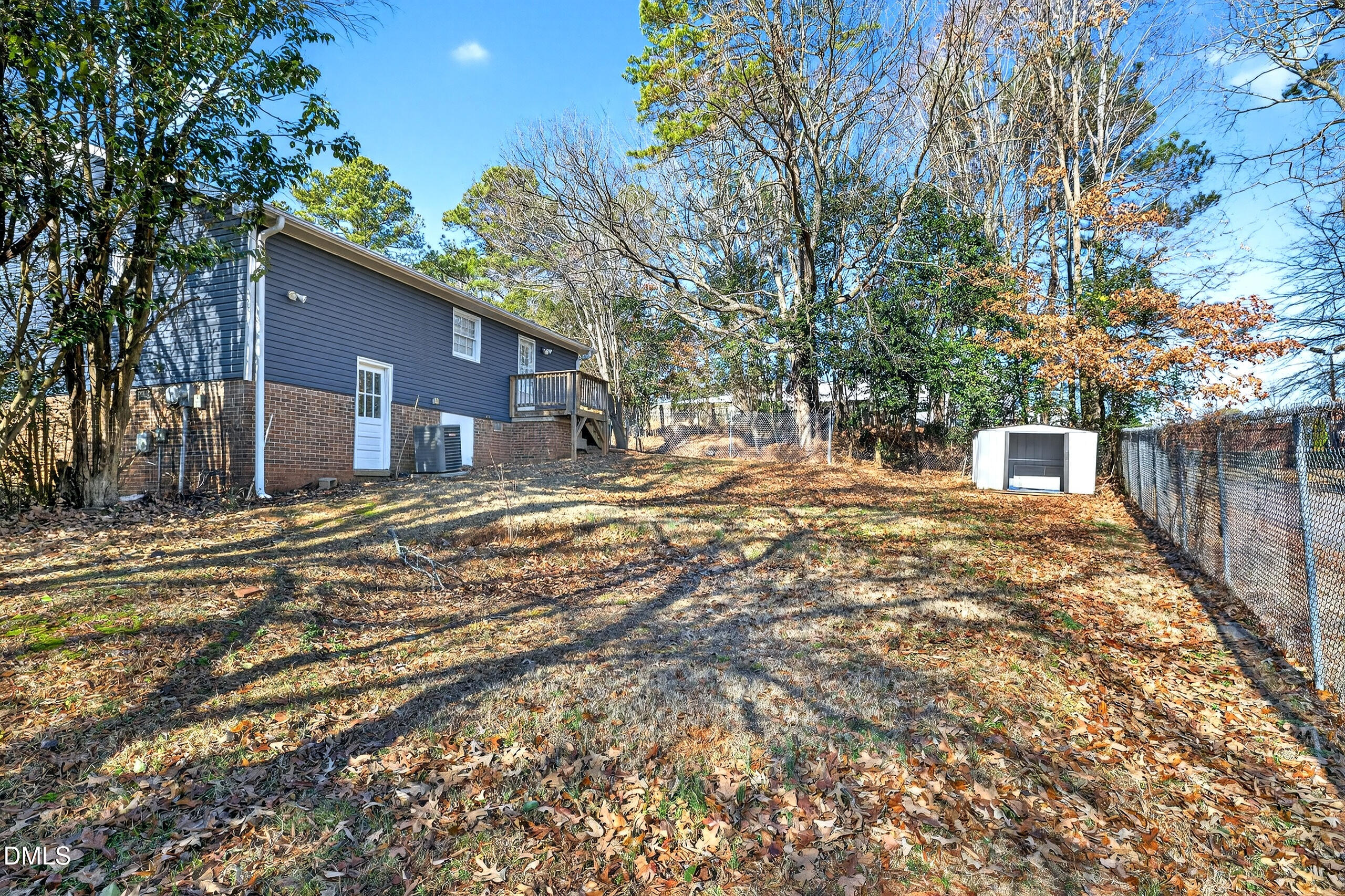 804 Plentywood Court Raleigh, NC 27615 - Photo 37 of 40 Scene-47