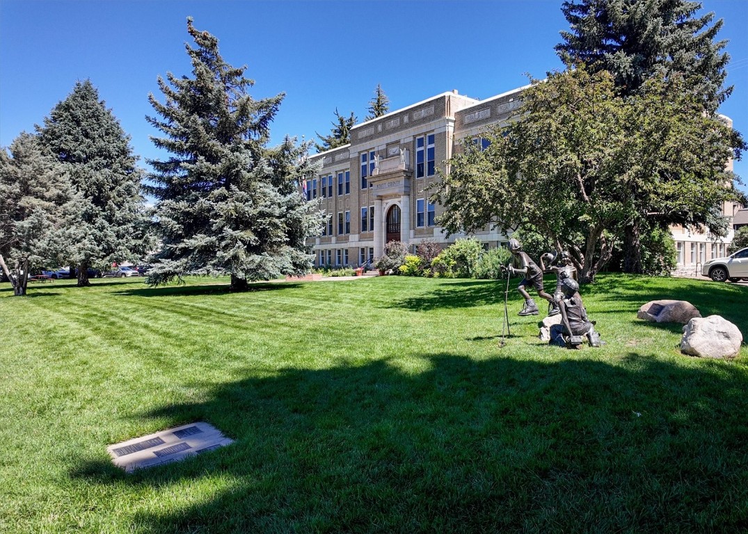303 Riverview Way Steamboat Springs, CO 80487 - Photo 34 of 44 a large body of water with a building in the background
