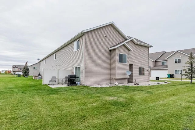$249,000 | 1156 42nd Avenue West, Unit A, West Fargo, ND 58078