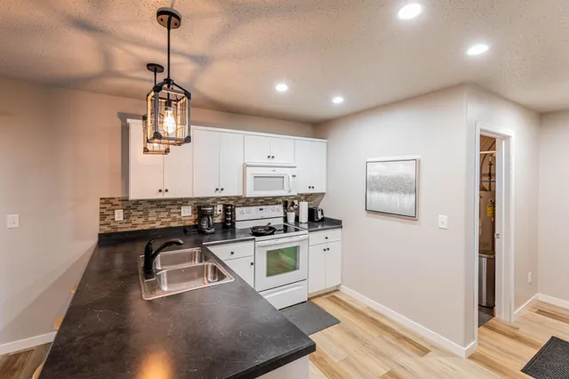 $249,000 | 1156 42nd Avenue West, Unit A, West Fargo, ND 58078