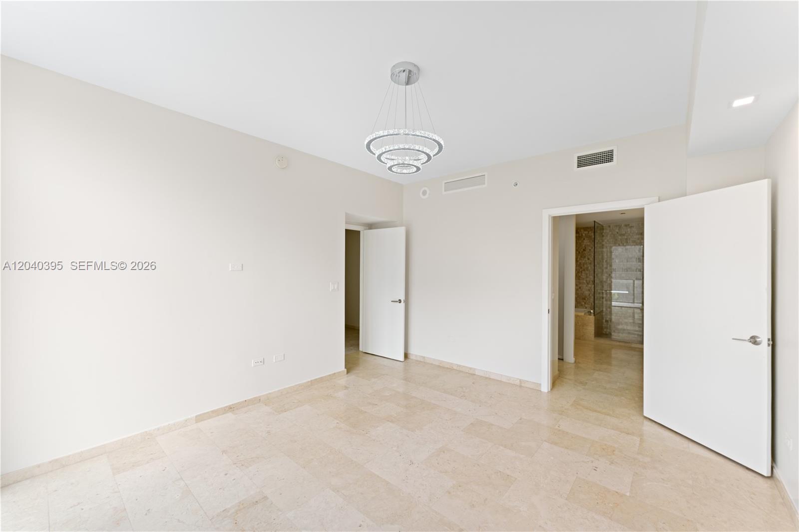 88 Southwest 7th Street, Unit 712 Miami, FL 33130 - Photo 9 of 22