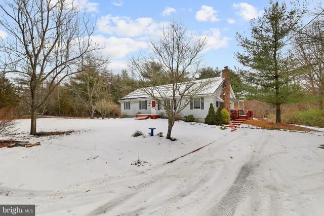 $515,000 | 359 Creek Road, Delran, NJ 08075