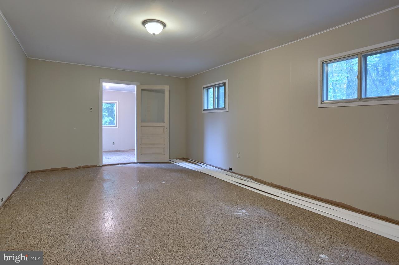 1956 Sand Hill Road Hershey, PA 17033 - Photo 7 of 23 Gallery Image 7