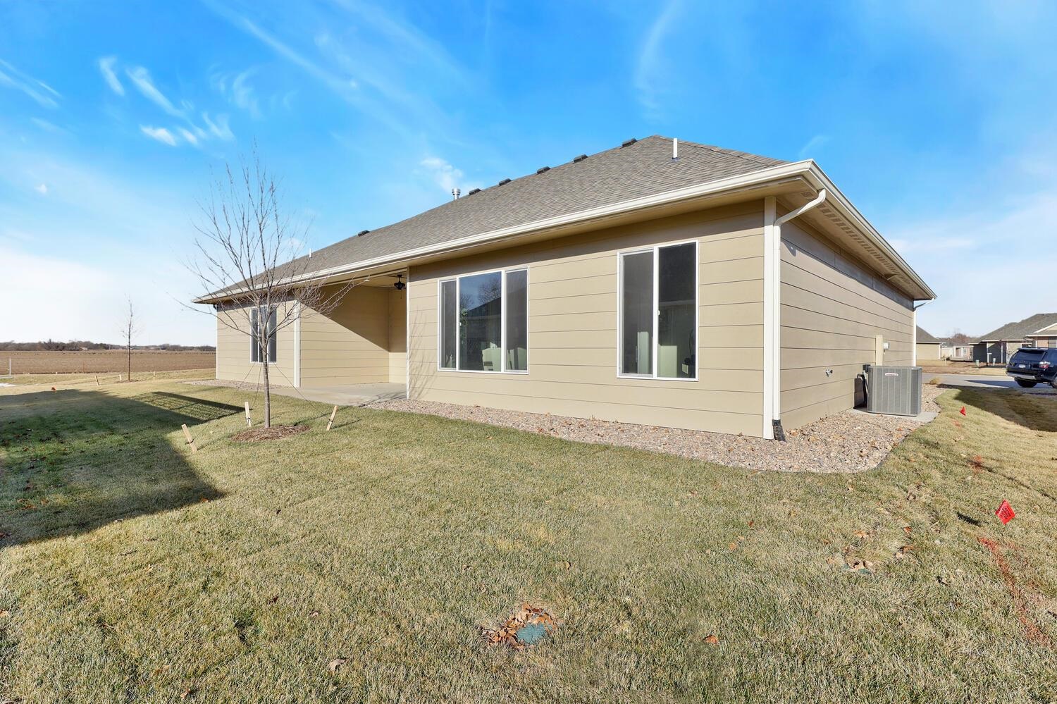 737 North Firefly Court Wichita, KS 67235 - Photo 33 of 36