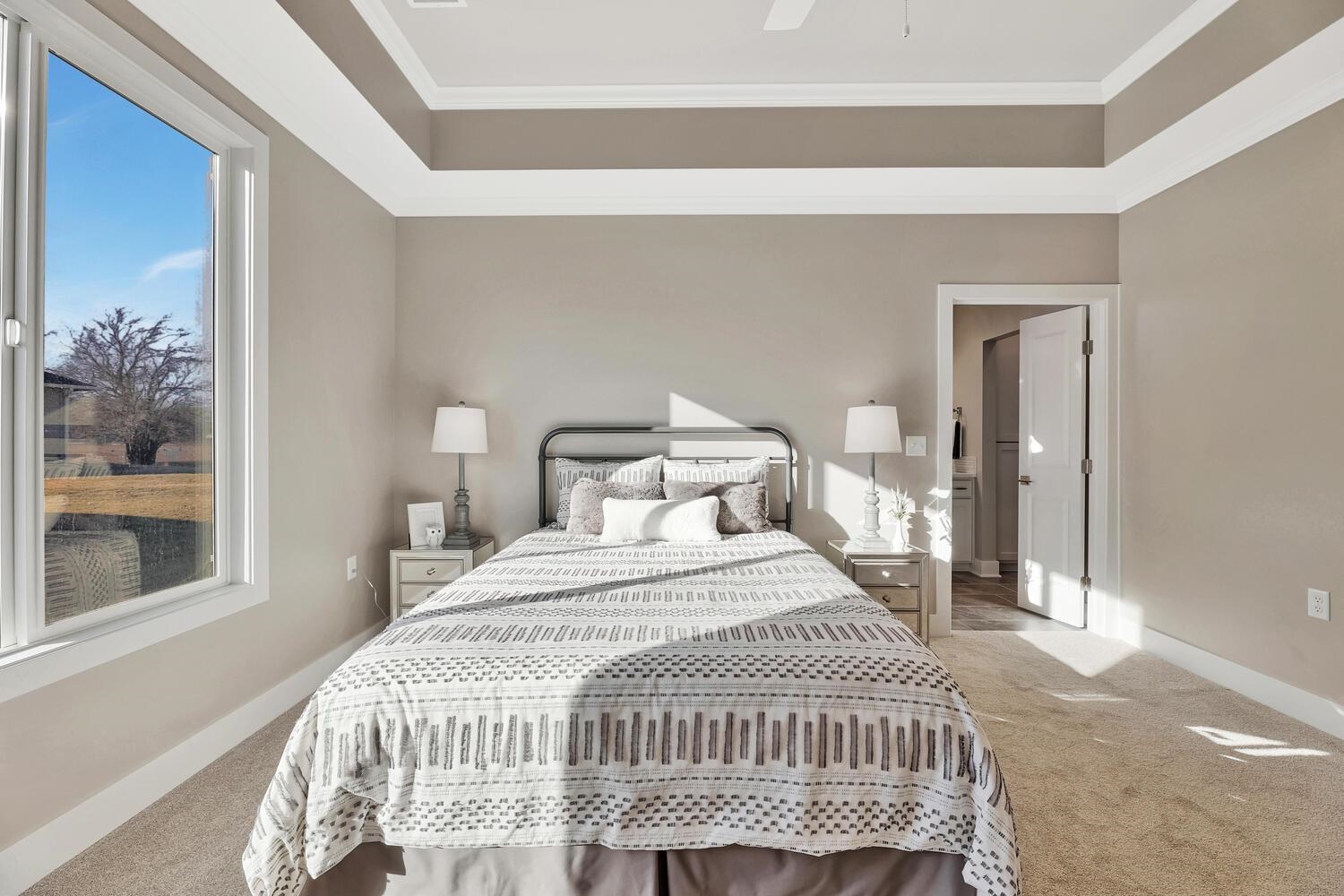 737 North Firefly Court Wichita, KS 67235 - Photo 8 of 36