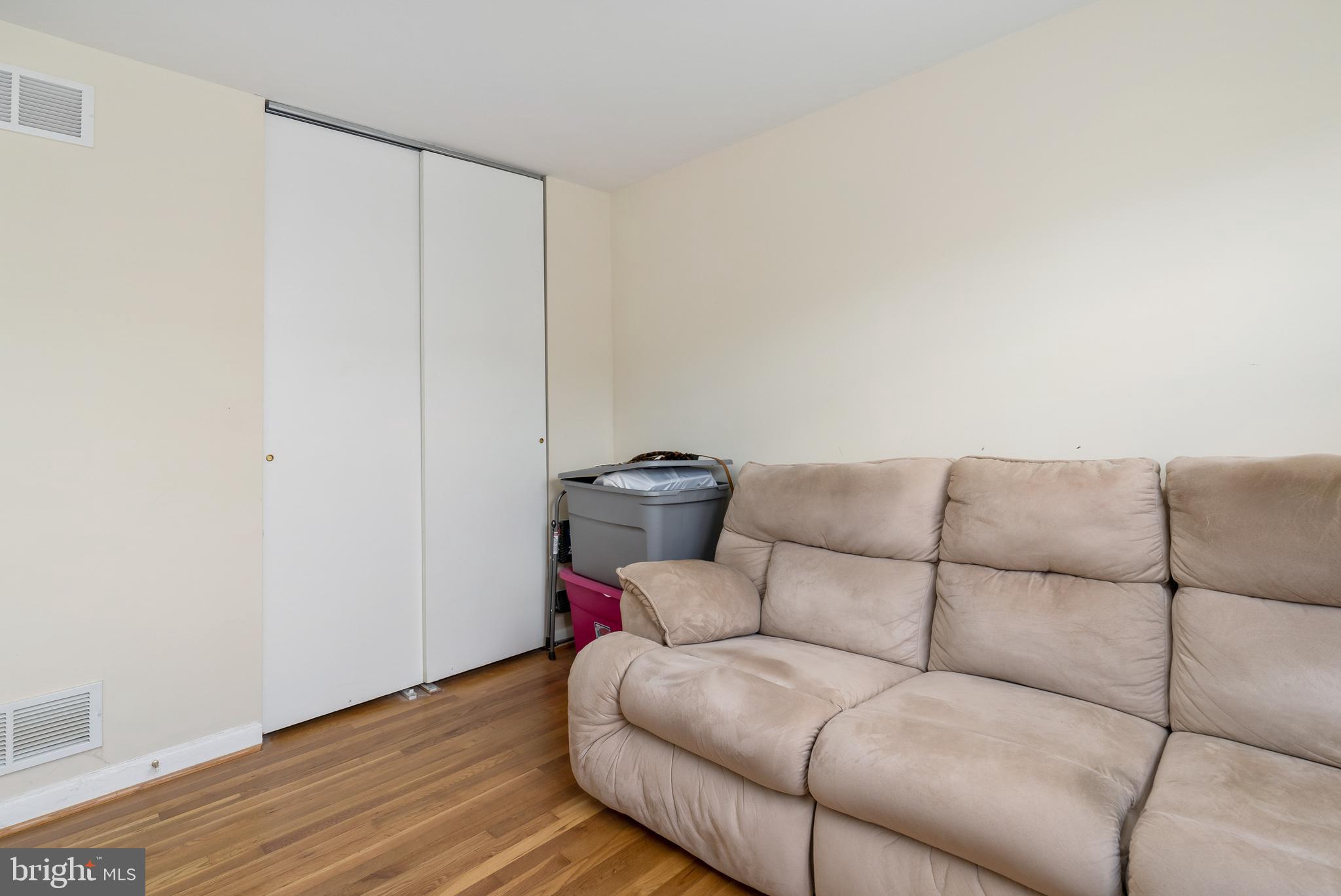 640 Charraway Road Baltimore, MD 21229 - Photo 18 of 21 Bedroom with Large Closet