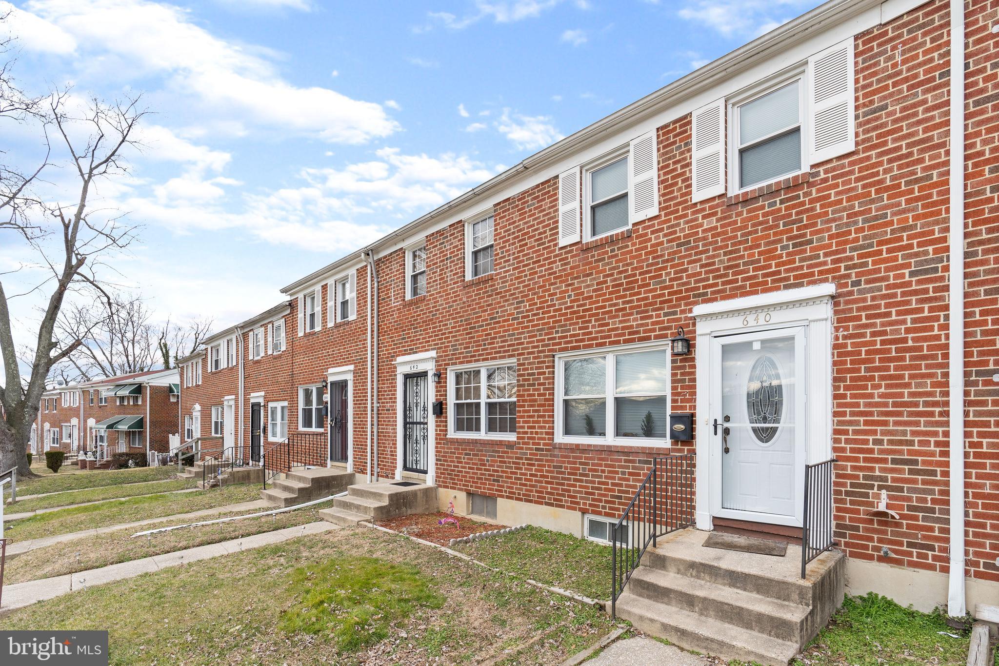 640 Charraway Road Baltimore, MD 21229 - Photo 3 of 21 Charming Brick Townhome