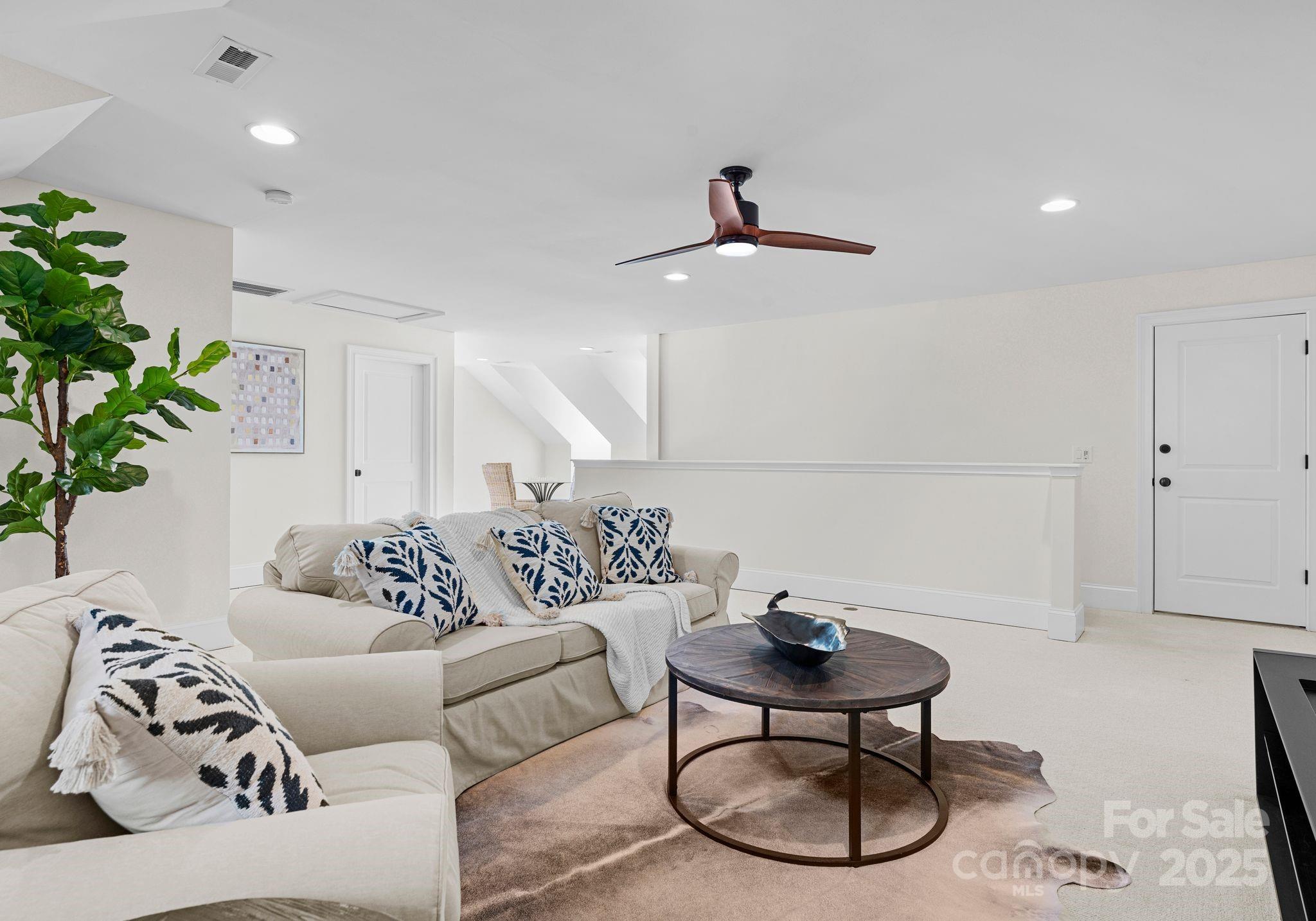 415 Spring Street Davidson, NC 28036 - Photo 28 of 42