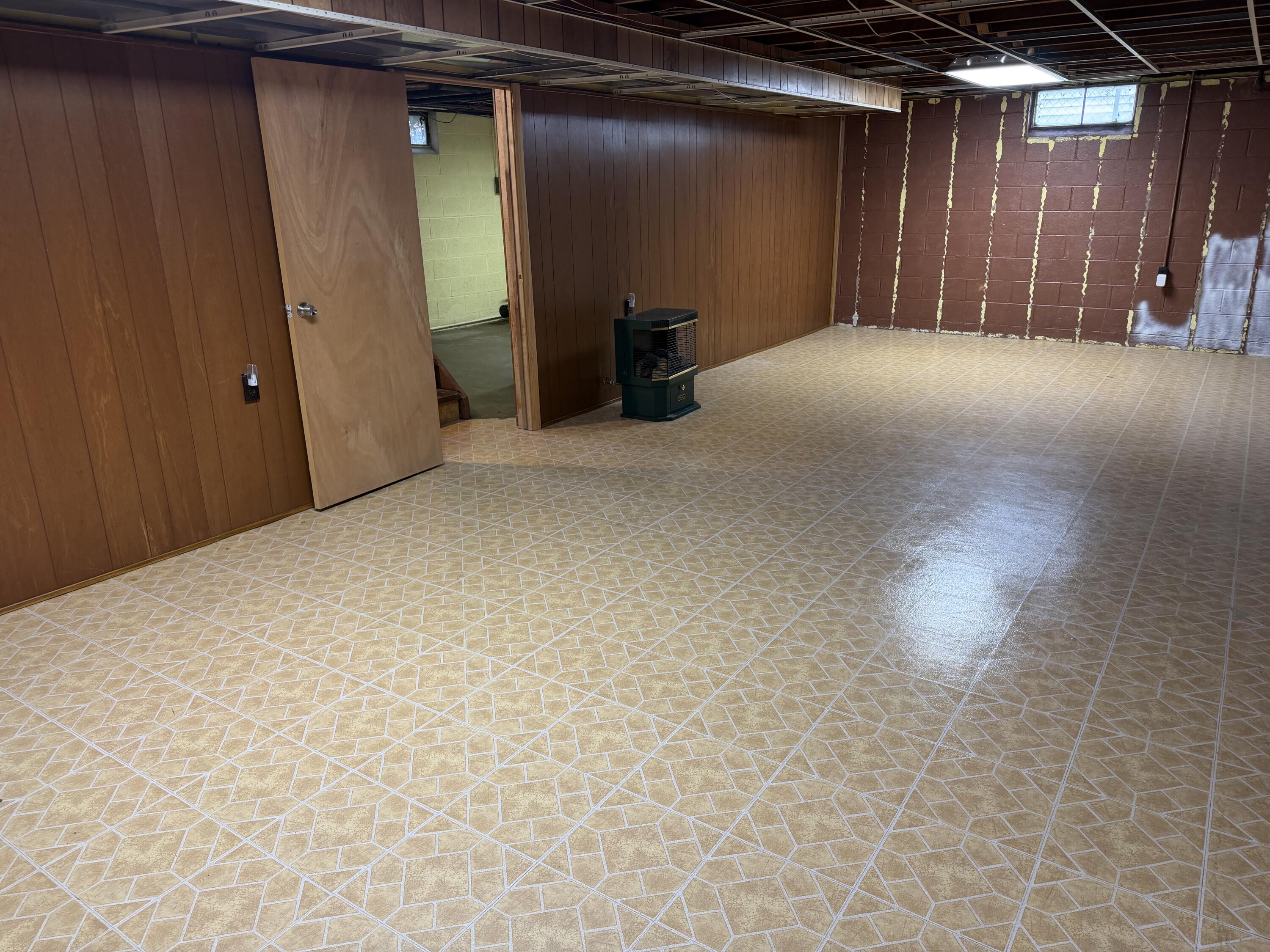 121 Elmside Road Benton Harbor, MI 49022 - Photo 27 of 29 IMG_0632