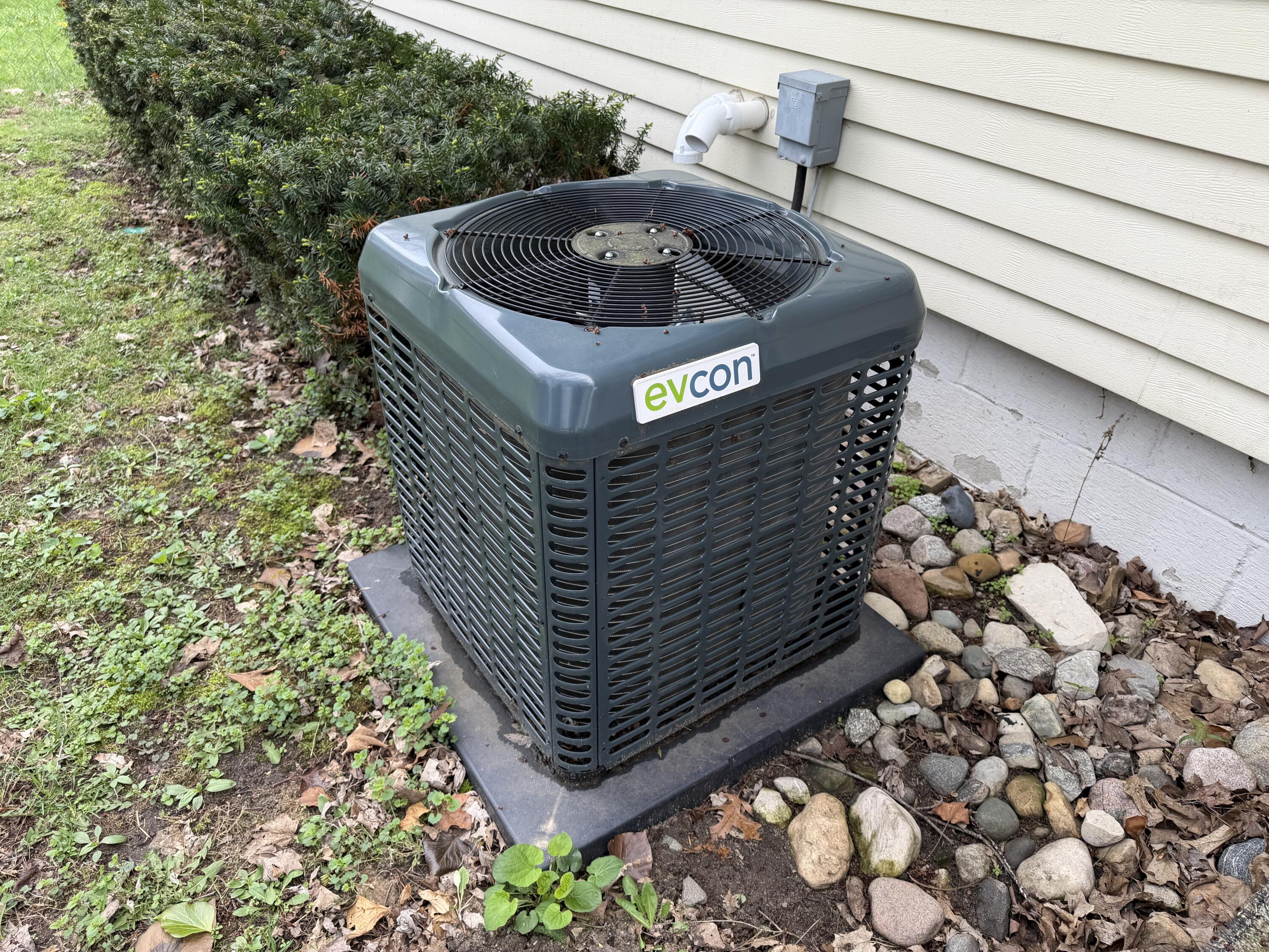 121 Elmside Road Benton Harbor, MI 49022 - Photo 9 of 29 IMG_0613