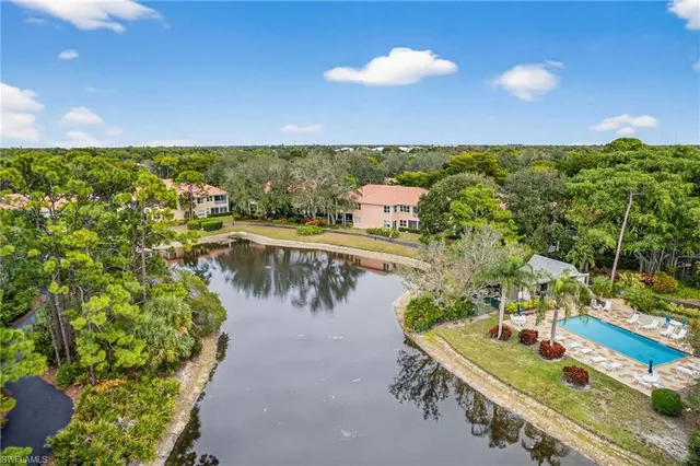 $499,900 | 15209 Storrington Place, Unit B200, Naples, FL 34110