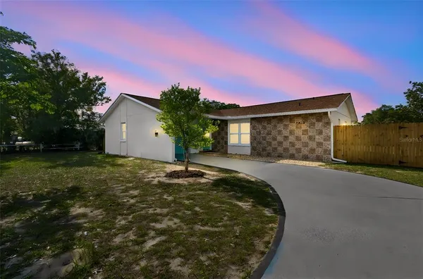 $315,000 | 9015 Forest Oaks Boulevard, Spring Hill, FL 34606