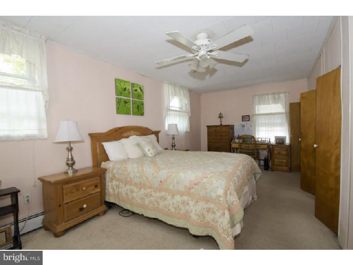 211 Strathmore Road Havertown, PA 19083 - Photo 11 of 24