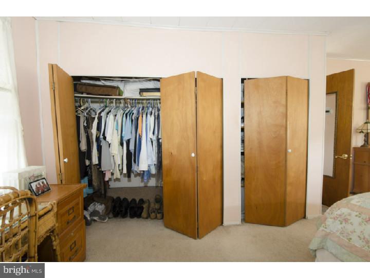 211 Strathmore Road Havertown, PA 19083 - Photo 13 of 24