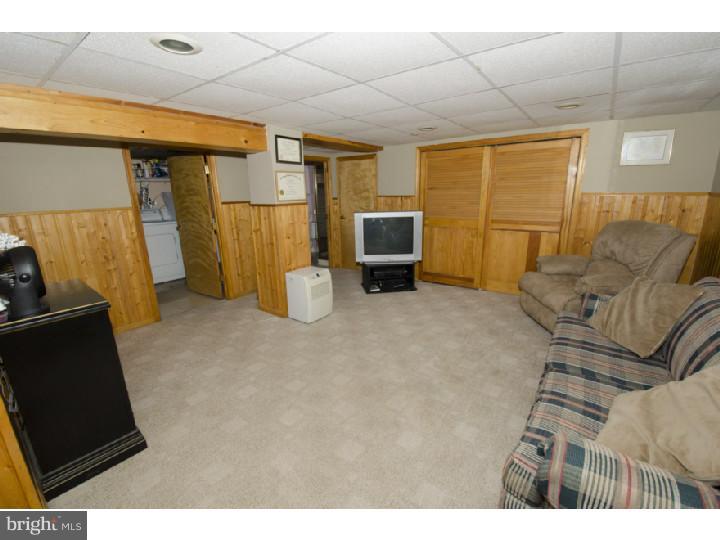 211 Strathmore Road Havertown, PA 19083 - Photo 19 of 24