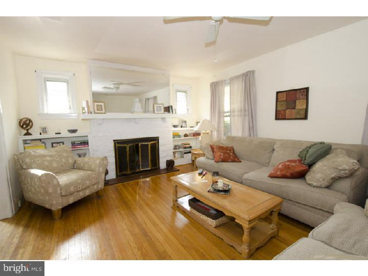 211 Strathmore Road Havertown, PA 19083 - Photo 4 of 24