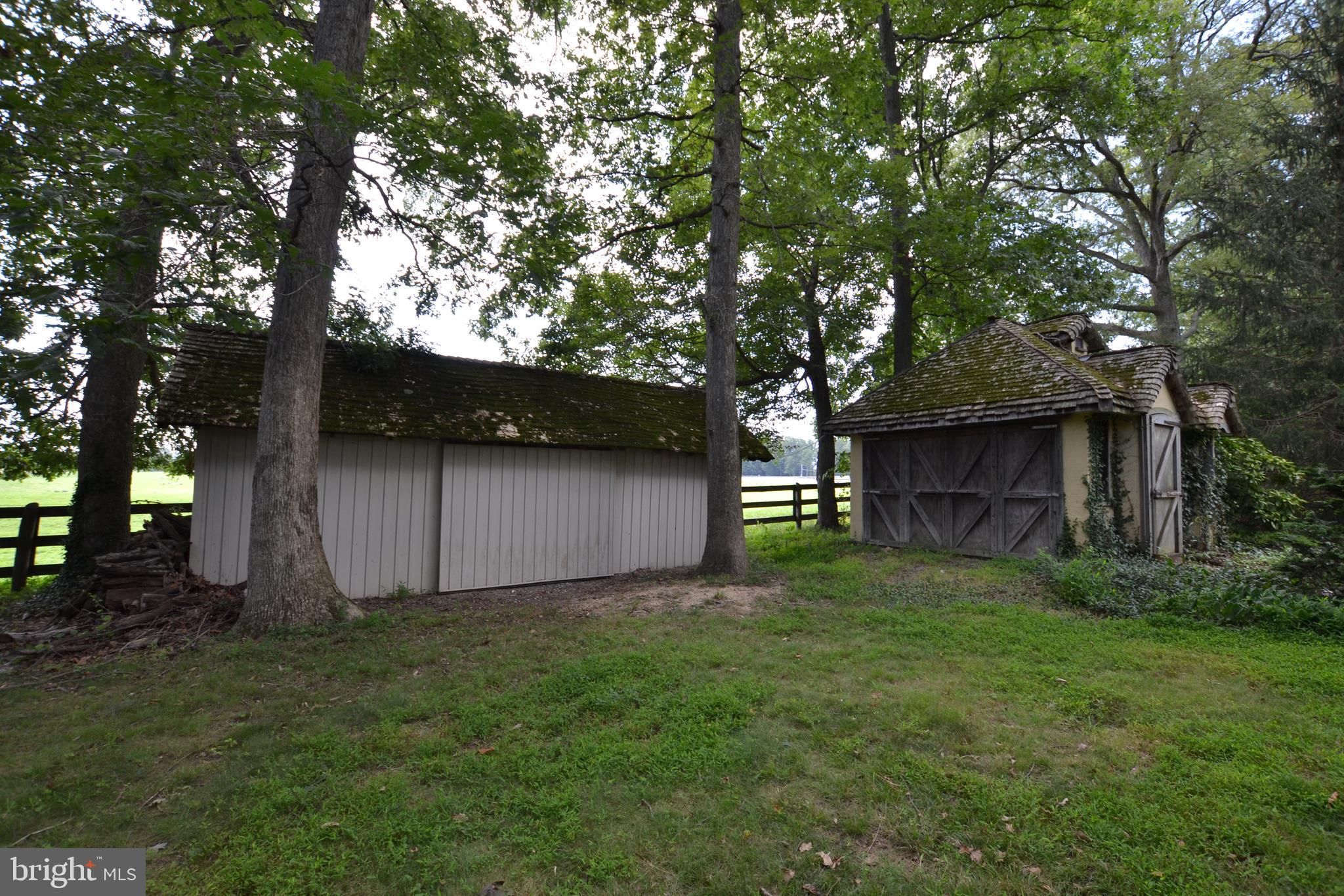 24403 Hipsley Mill Road Gaithersburg, MD 20882 - Photo 30 of 43 Pole Barn