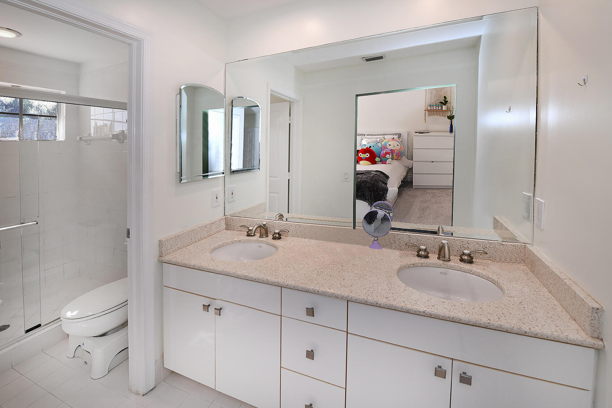 2621 Northwest 53rd Drive Boca Raton, FL 33496 - Photo 20 of 43 Guest Bathroom