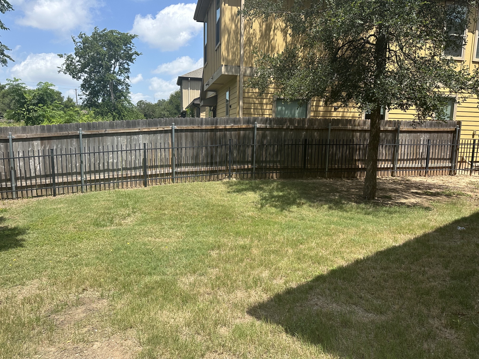 7233 Menchaca Road, Unit 17 Austin, TX 78745 - Photo 37 of 38