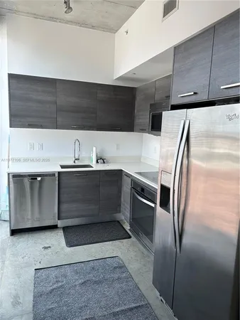 $2,500 | 151 Southeast 1st Street, Unit 1410, Miami, FL 33131