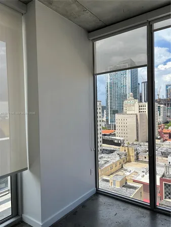 $2,500 | 151 Southeast 1st Street, Unit 1410, Miami, FL 33131