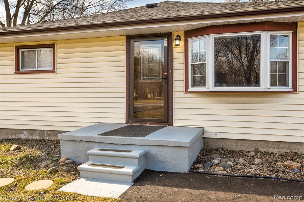 17528 Sumpter Road Belleville, MI 48111 - Photo 30 of 30