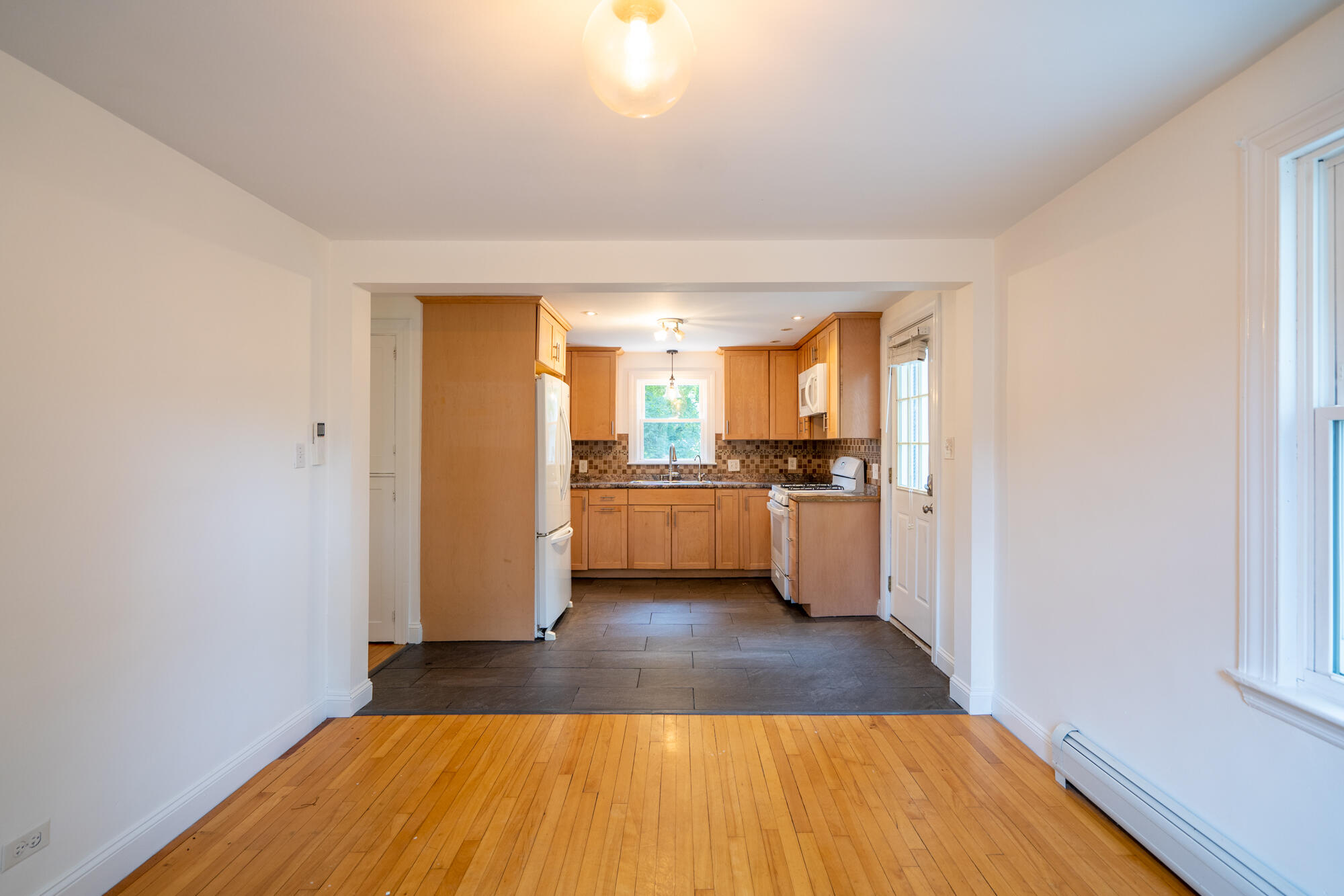 30 Riggs Street Portland, ME 04102 - Photo 15 of 38 30 Riggs interior-6