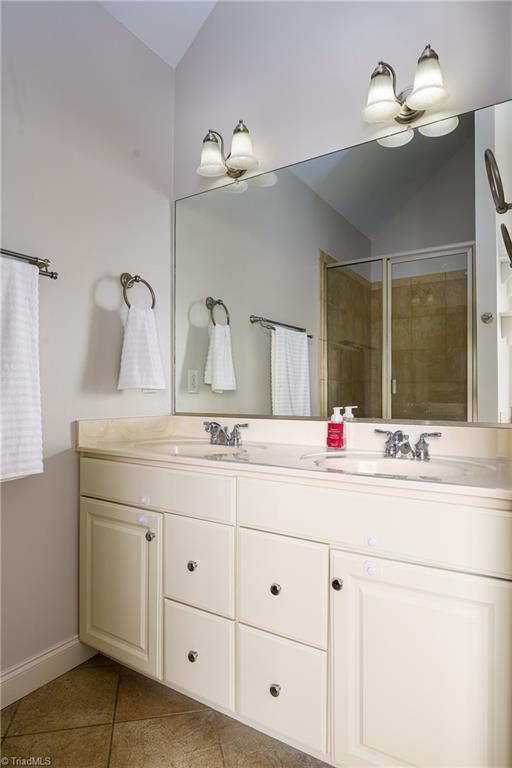 1007 Castle Pines Court Clemmons, NC 27012 - Photo 19 of 40