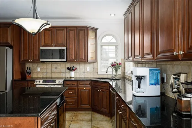 $535,000 | 1007 Castle Pines Court, Clemmons, NC 27012