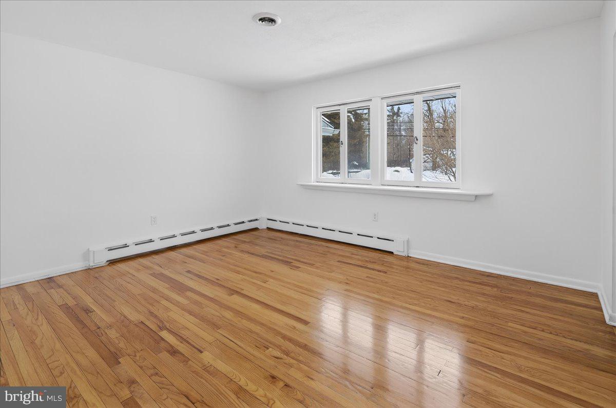 2627 Pennington Road Pennington, NJ 08534 - Photo 15 of 45