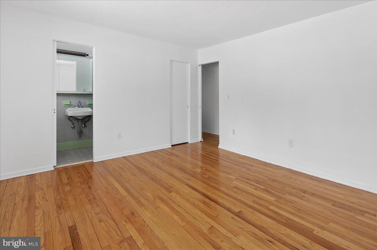 2627 Pennington Road Pennington, NJ 08534 - Photo 16 of 45