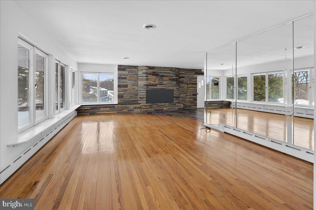 2627 Pennington Road Pennington, NJ 08534 - Photo 6 of 45