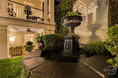 $3,775,000 | 203 West Charlton Street, Savannah, GA 31401