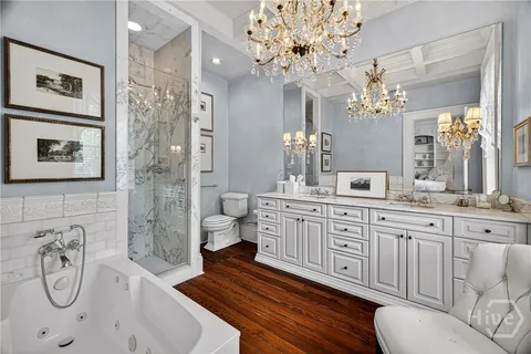 $3,775,000 | 203 West Charlton Street, Savannah, GA 31401