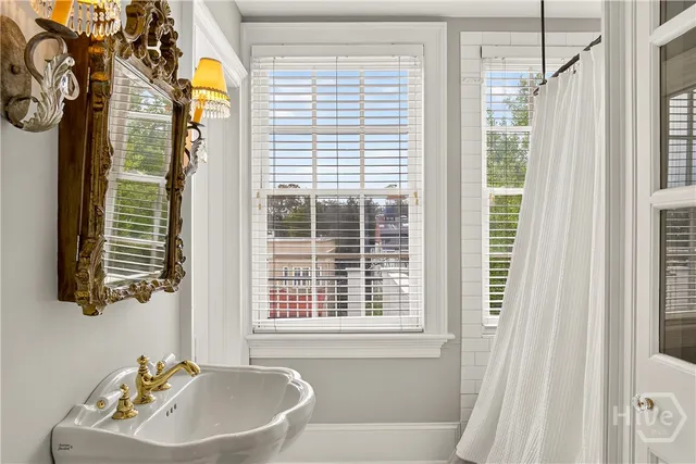 $3,775,000 | 203 West Charlton Street, Savannah, GA 31401