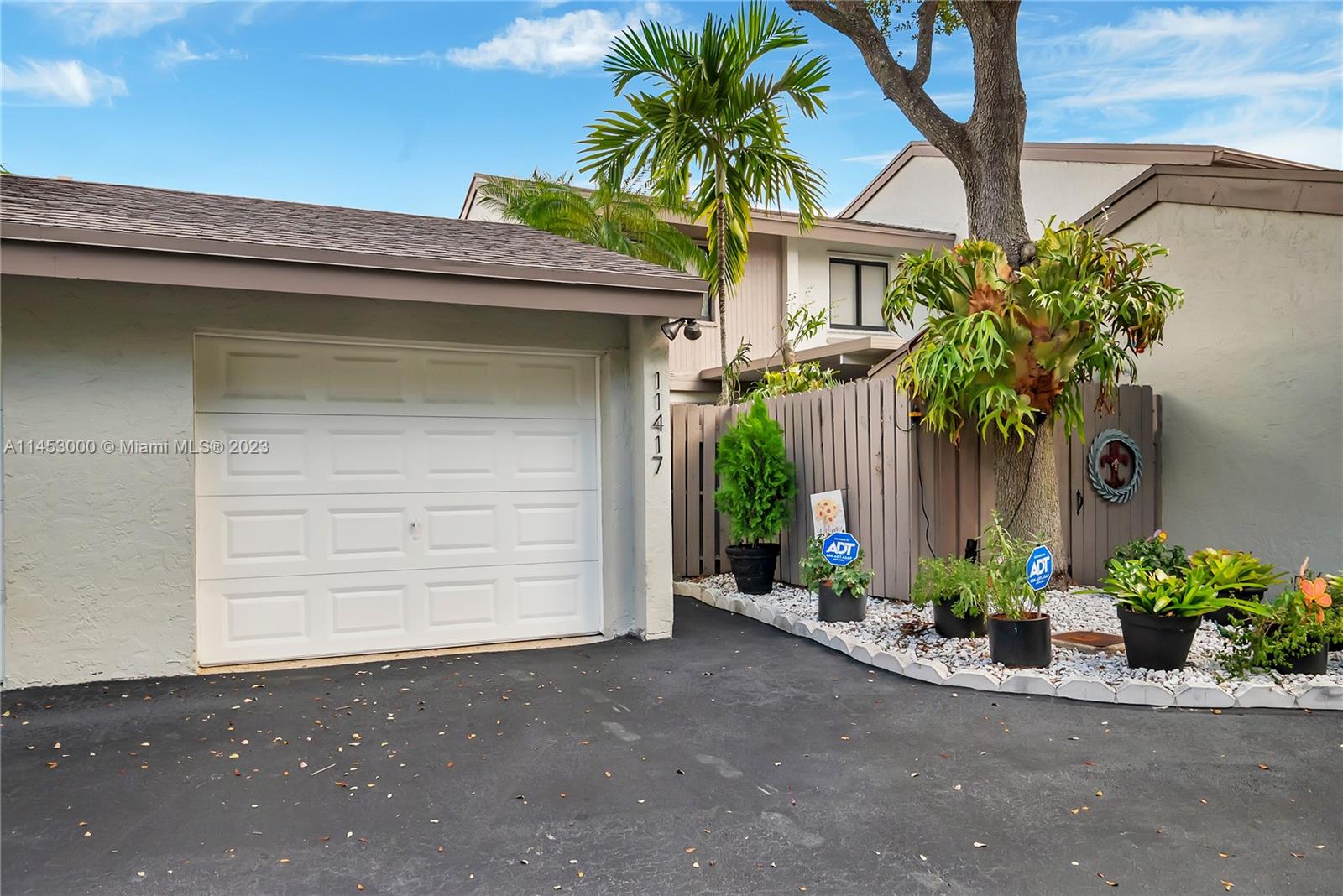 11417 Southwest 112th Street Miami, FL 33176 - Photo 19 of 21