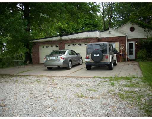 403 Coyle Curtin Road Monongahela, PA 15063 - Photo 11 of 17 Parking Lot/Garage.