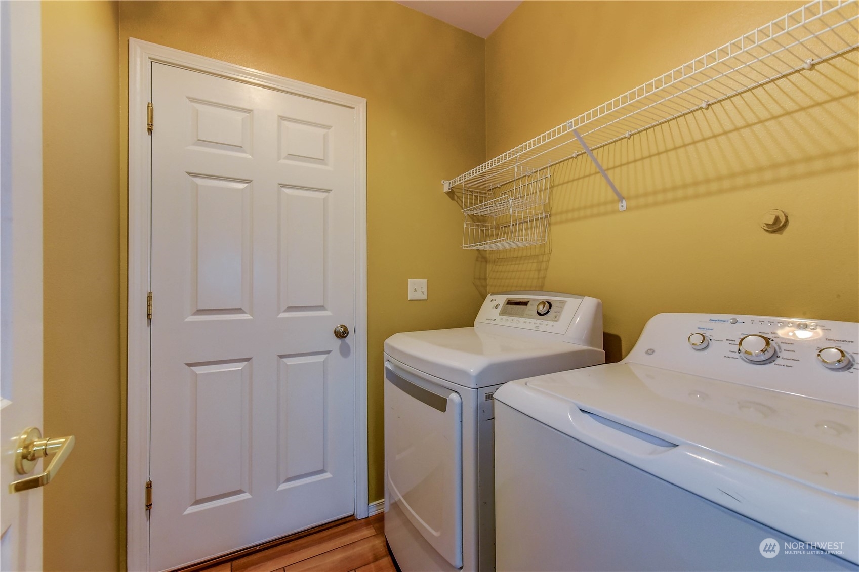 18290 Tahoma Street Southeast Monroe, WA 98272 - Photo 18 of 32 a utility room with dryer and washer