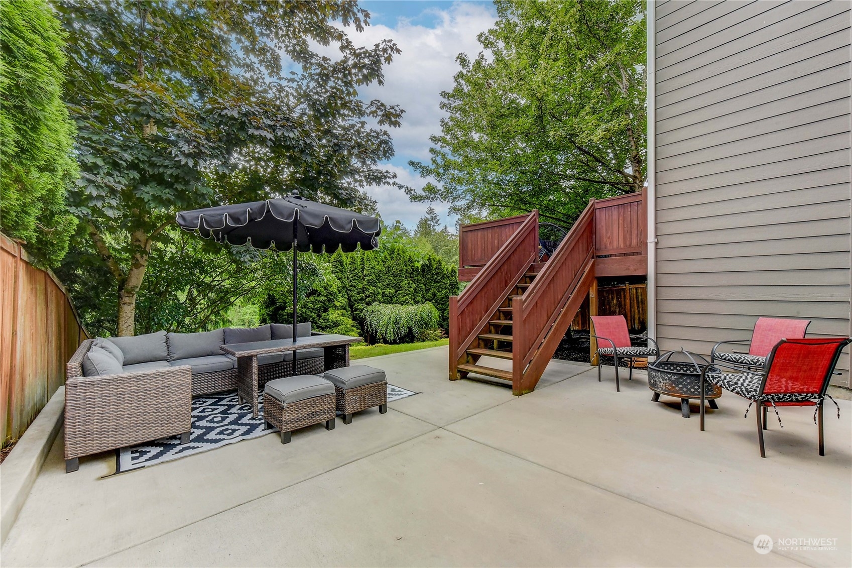 18290 Tahoma Street Southeast Monroe, WA 98272 - Photo 29 of 32 a view of outdoor space with seating