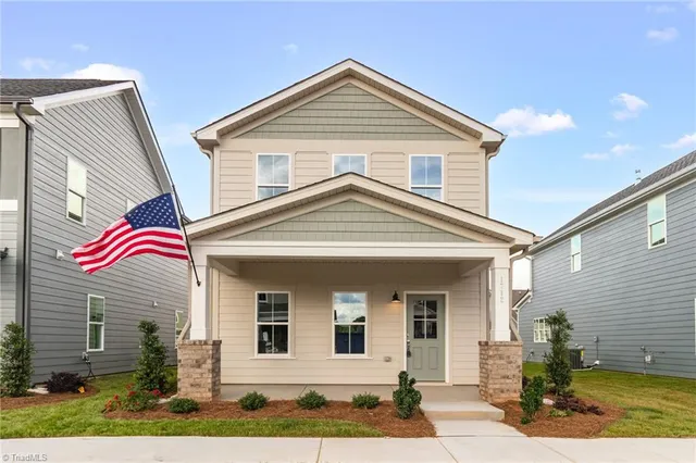 $379,900 | 1712 Creekline Drive, Kernersville, NC 27284