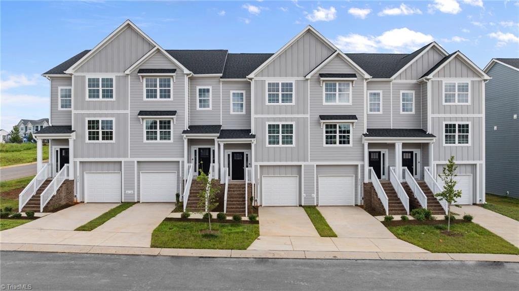 1729 University Drive, Unit D1 Burlington, NC 27215 - Photo 1 of 41