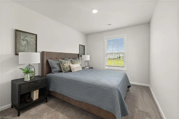 $2,765 | 1729 University Drive, Unit D1, Burlington, NC 27215