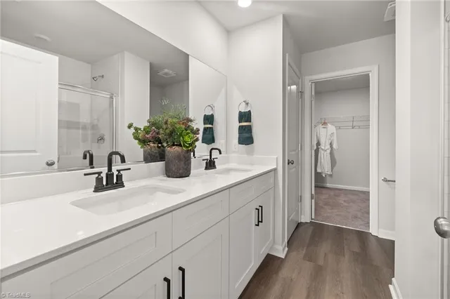 $2,601 | 1729 University Drive, Unit D1, Burlington, NC 27215