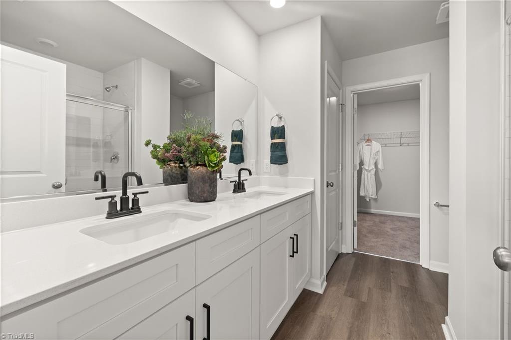 1729 University Drive, Unit D1 Burlington, NC 27215 - Photo 14 of 41