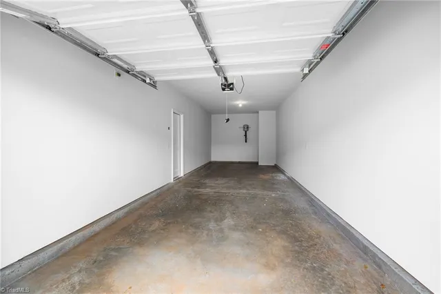 $2,601 | 1729 University Drive, Unit D1, Burlington, NC 27215