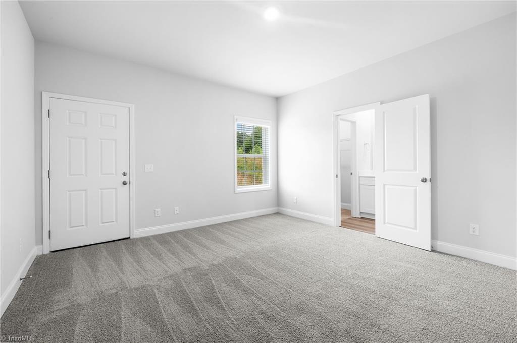 1729 University Drive, Unit D1 Burlington, NC 27215 - Photo 22 of 41