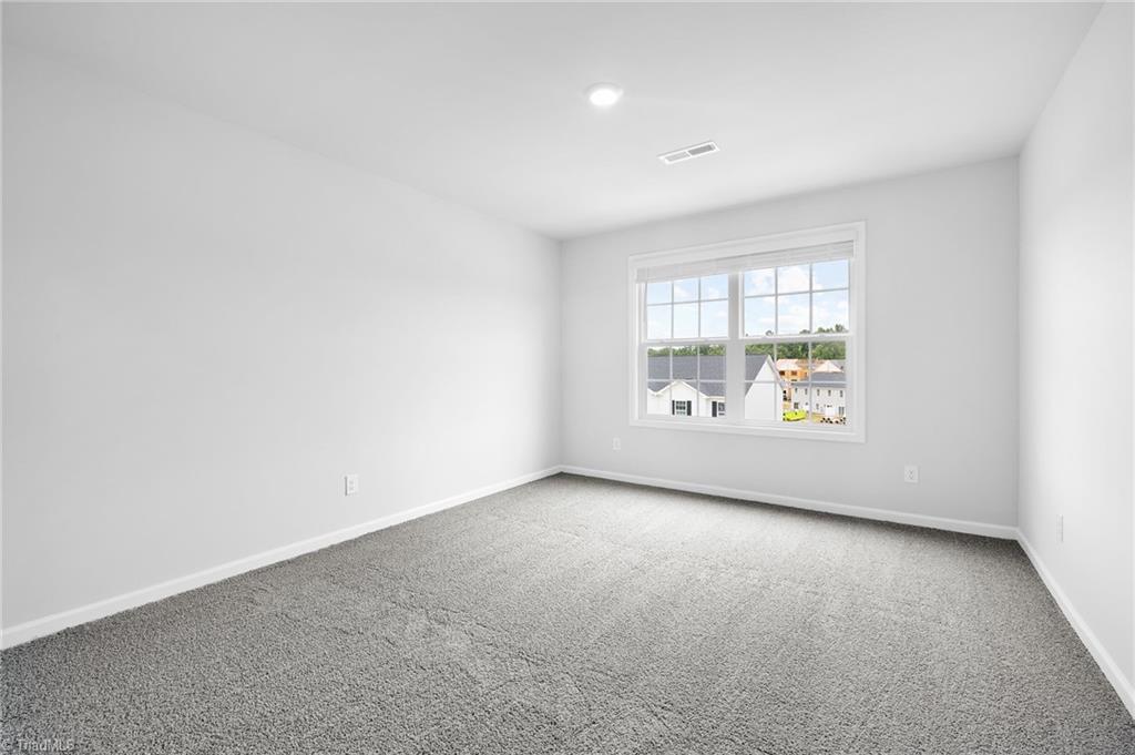 1729 University Drive, Unit D1 Burlington, NC 27215 - Photo 31 of 41