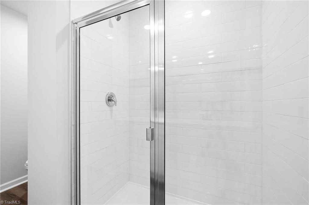 1729 University Drive, Unit D1 Burlington, NC 27215 - Photo 34 of 41