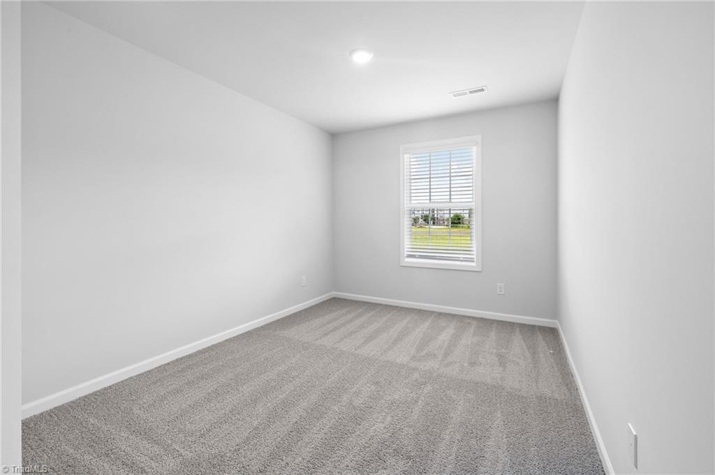 1729 University Drive, Unit D1 Burlington, NC 27215 - Photo 40 of 41